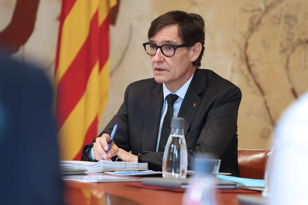 El Govern de Illa se desmarca de la crisis que sacude al ejecutivo de Sánchez: "Ningún impacto"